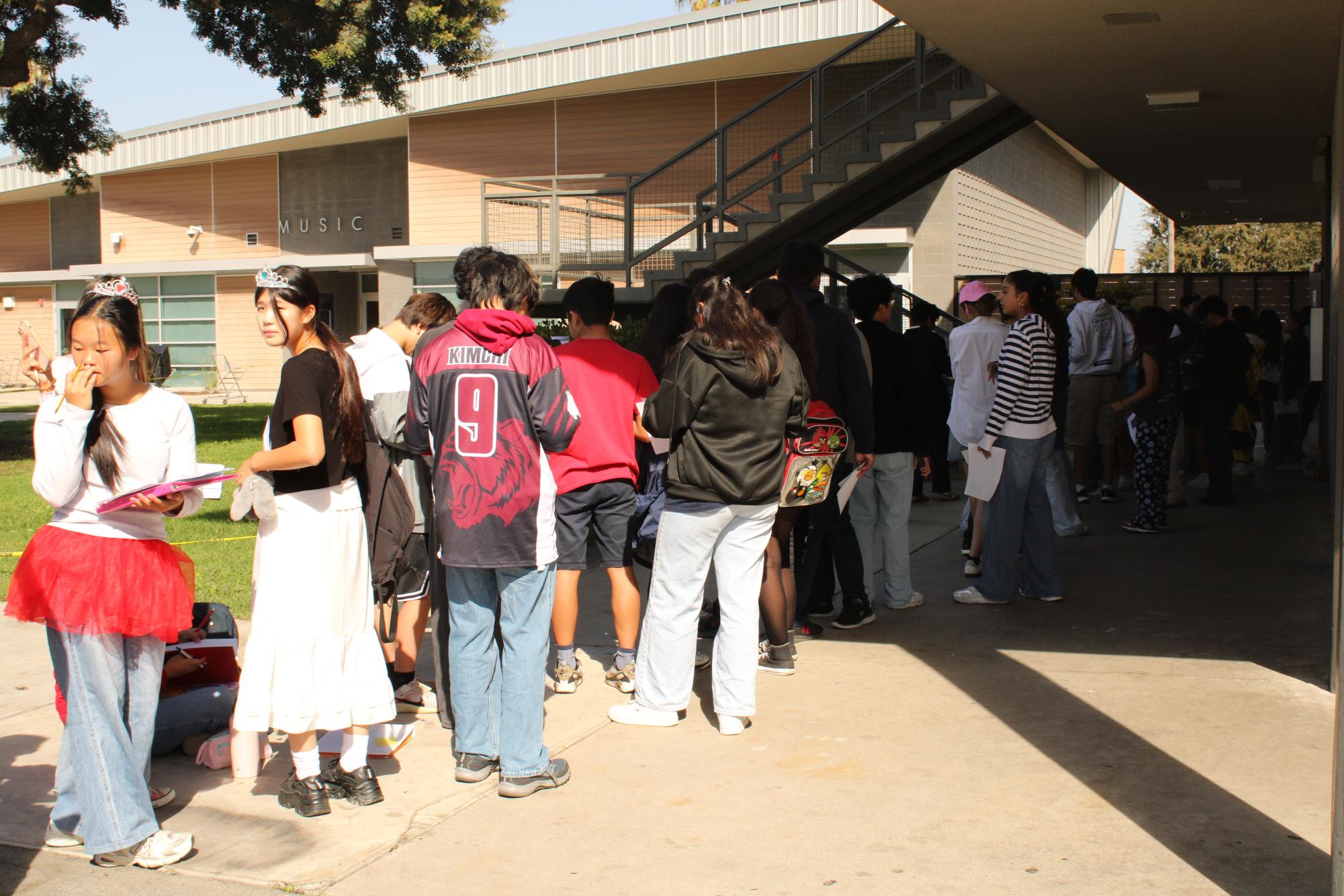 Students brave long lines to pay for AP exams