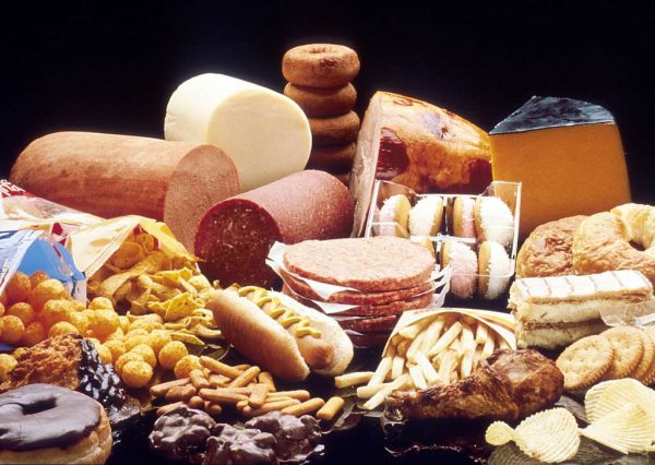 Healthy eating: UPFs are soon to be slashed from school menus        								 (Photo by: PICRYL)