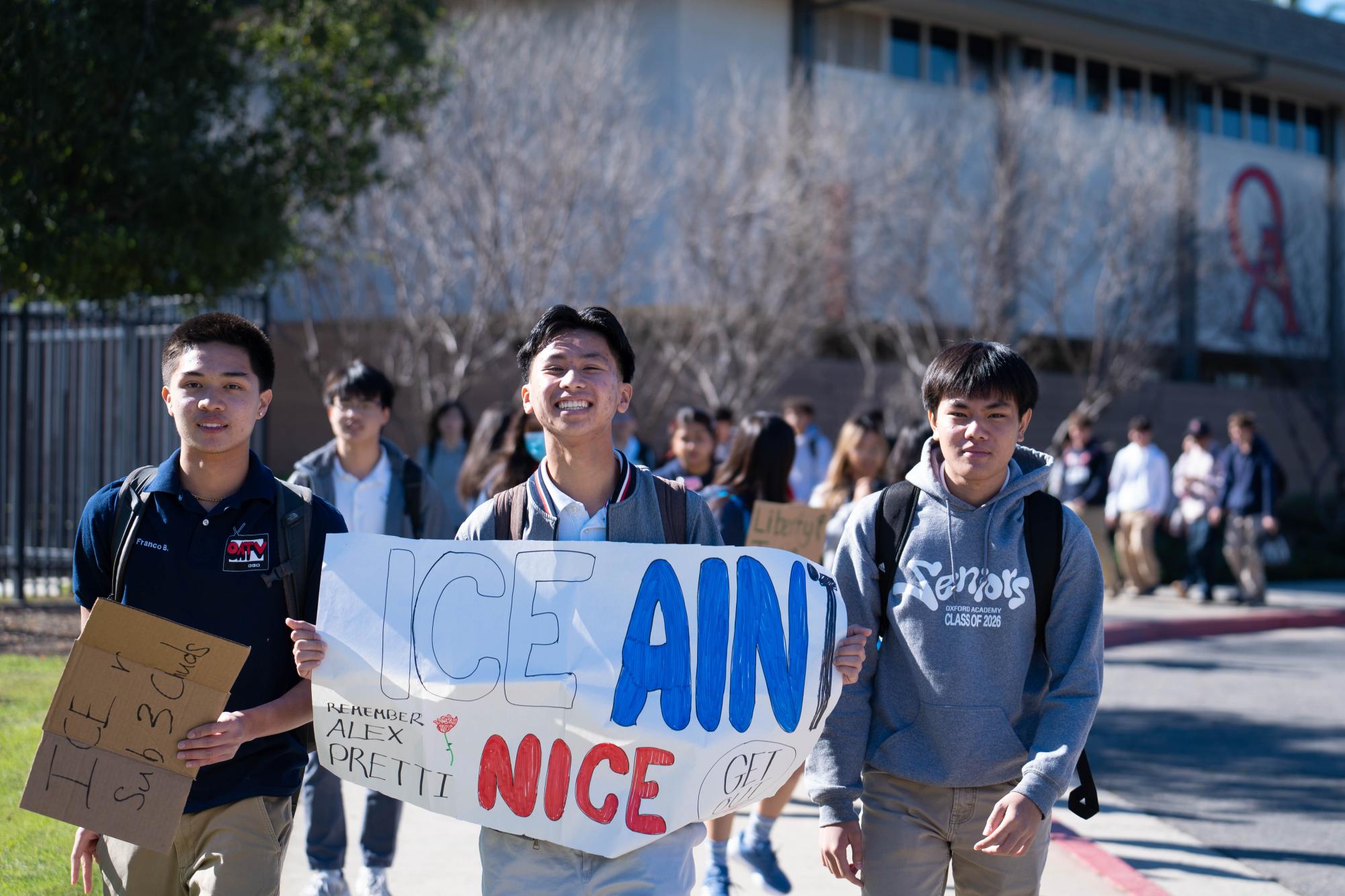 OA students walk out in protest against ICE